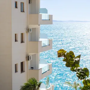 **** Hotel Blue Bay Albanië